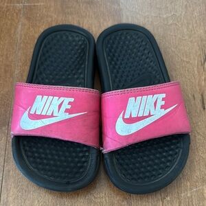 Nike Kids Pink Slide Sandals